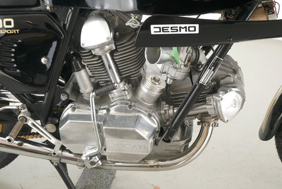 DUCATI 900 SS