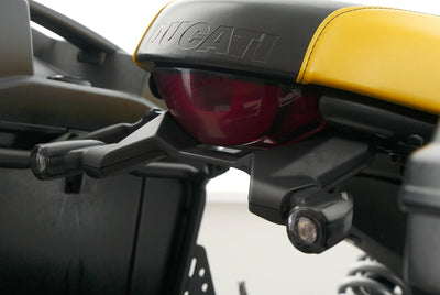 DUCATI SCRAMBLER FULL THROTTLE