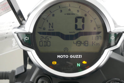 MOTO GUZZI V7 IV STONE CENTENARIO