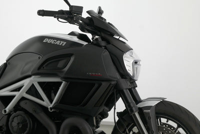 DUCATI DIAVEL CARBON