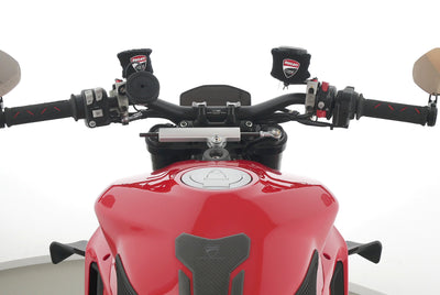 DUCATI STREETFIGHTER V2