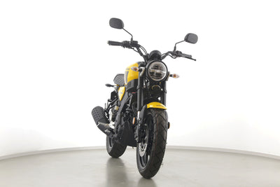 YAMAHA XSR 125