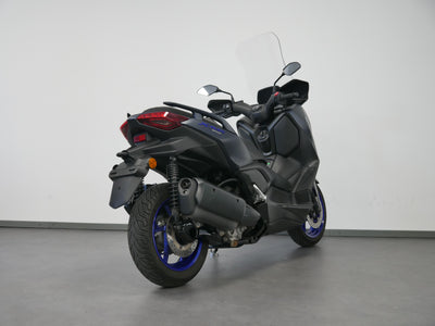 YAMAHA XMAX 300