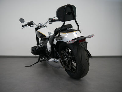 BMW R18