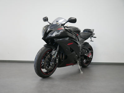 YAMAHA YZF R6