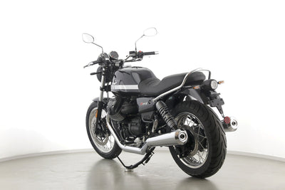 MOTO GUZZI V7 IV SPECIAL