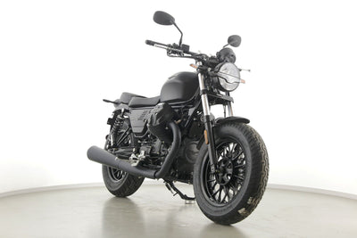 MOTO GUZZI V9 BOBBER