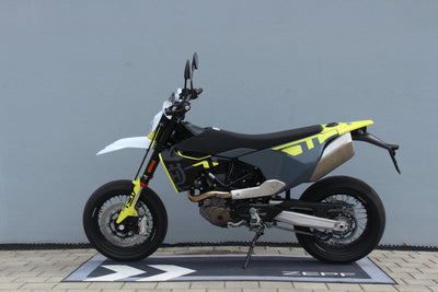 HUSQVARNA 701 SUPERMOTO