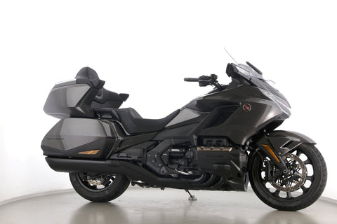 HONDA GL1800 GOLD WING TOUR DCT