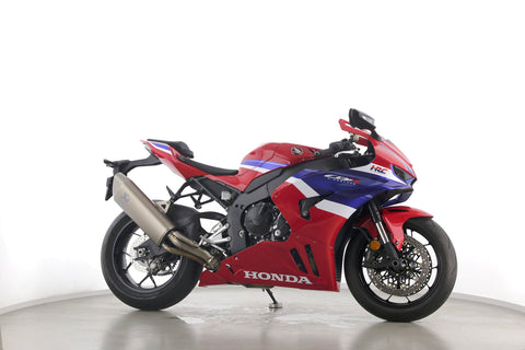 HONDA CBR 1000 RR R FIREBLADE