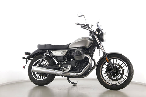 MOTO GUZZI V9 ROAMER