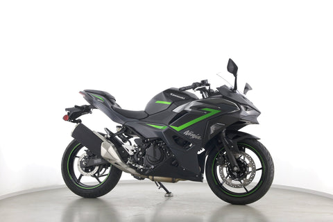 KAWASAKI NINJA 500 SE