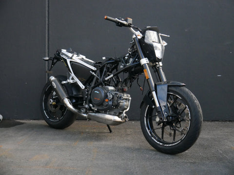 KTM 690 DUKE